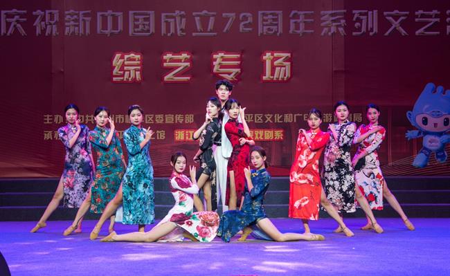 迷迭香.jpg 迷迭香.jpg