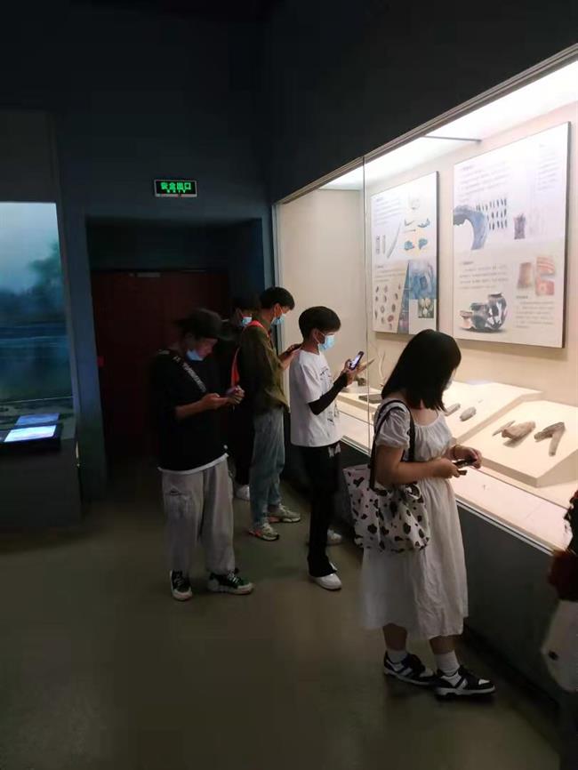 参观中1.jpg